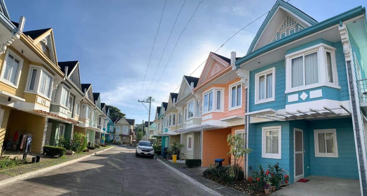3 Bedrooms 3 Baths Victorian Style Townhouse Fully Furnished Batangas Luaran gambar